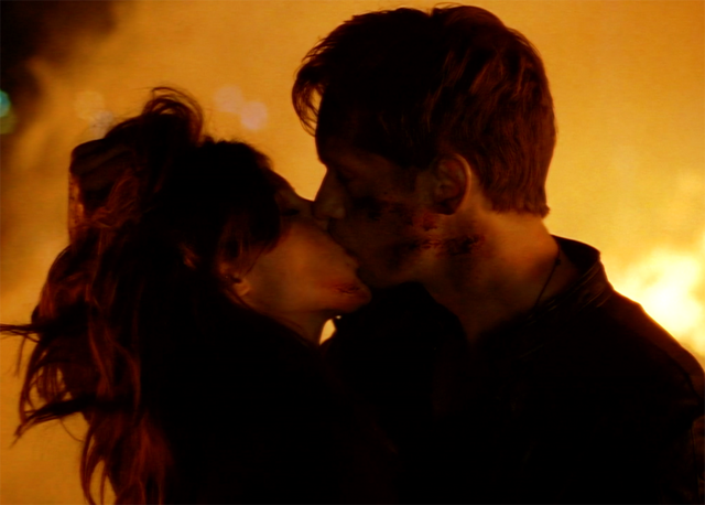 File:S5x1-Eric and Nora.png