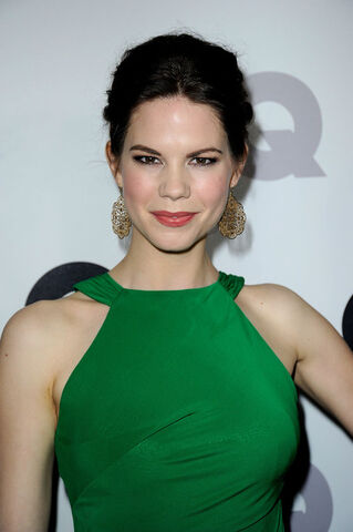 File:Mariana+Klaveno+16th+Annual+GQ+Men+Year+Party+D7fiqi6yEXol.jpg