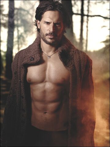 File:Nino-munoz-joe-manganiello4.jpg