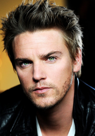 File:RileySmith.png
