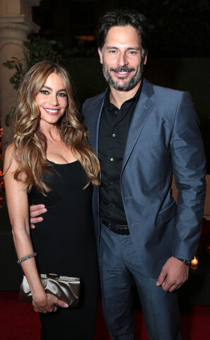 File:Rs 634x1024-140823112652-634.Sofia-Vergara-Joe-Manganiello-CAA-Party.jl.082314.jpg