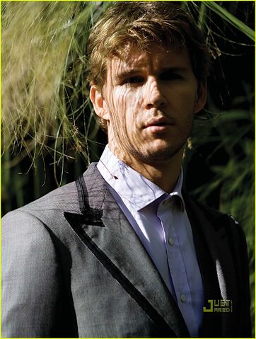 File:Ryan-kwanten-august-man-magazine-march-2010-02.jpg
