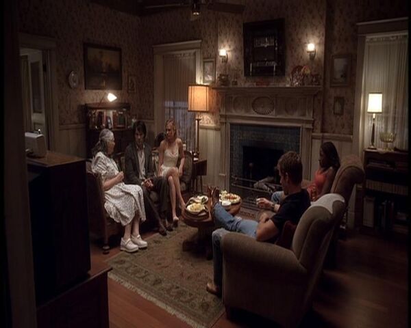 File:LivingRoomhome.jpg