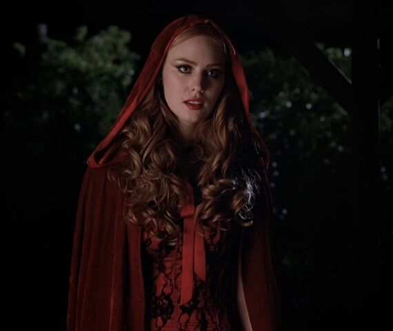 Archivo:Jess-little-red-riding-hood.jpg