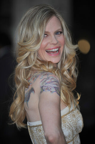 File:Kristin Bauer van Straten-RSH-017924.jpg