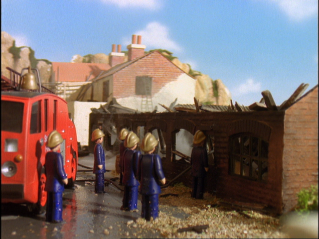 File:Thomas,PercyandOldSlowCoach63.png