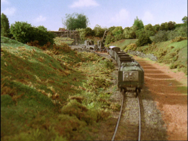 File:BusyGoingBackwards94.png