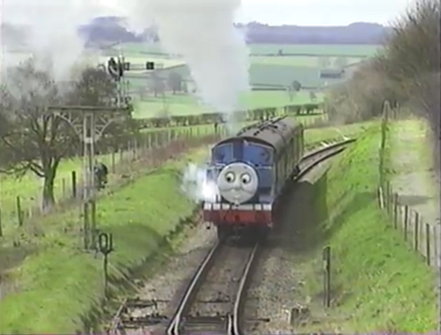 File:HelloThomasandJames62.png