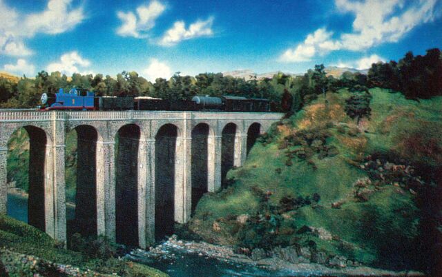 File:ThomasandtheTrucks3.jpg