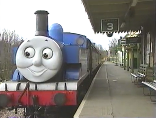 File:HelloThomasandJames68.png