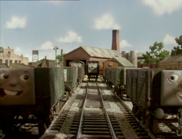 File:ToadStandsBy18.png