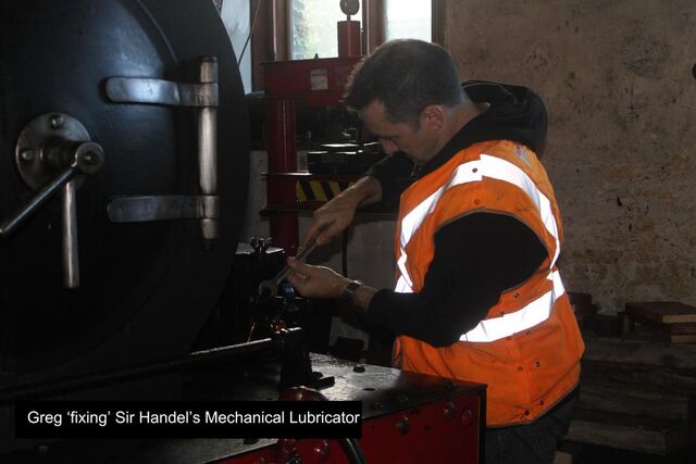 File:GregTiernan"fixing"SirHaydn.jpg