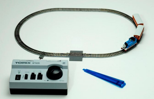 File:TomixThomasSet.png