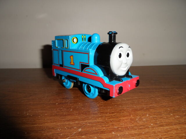 File:TOMYTrainsThomas.jpg