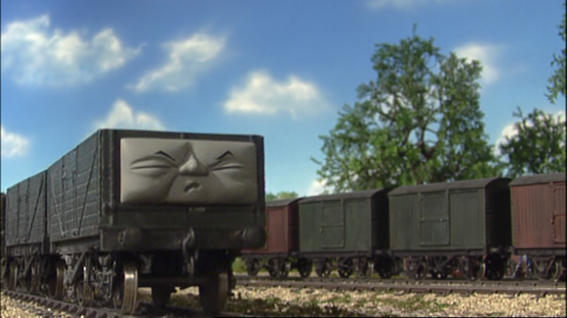 File:EmilyKnowsBest53.png