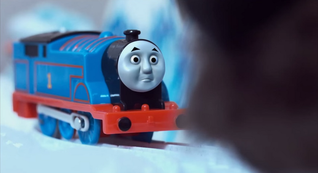 File:ThomasHeadsNorth25.png
