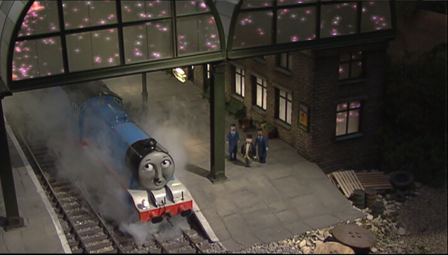 File:ThomasAndTheFireworkDisplay70.png