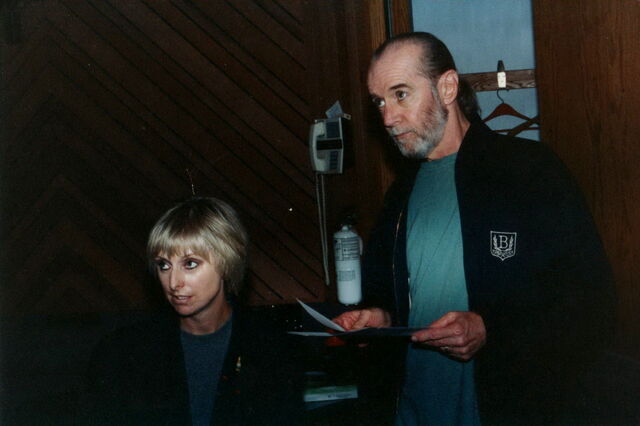 File:BrittAllcroftandGeorgeCarlinrecording.jpg