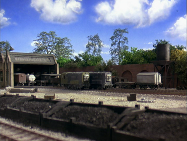 File:ThomasAndTheMagicRailroad222.png