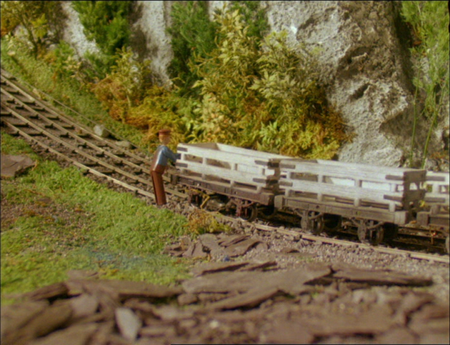 File:Trucks32.png