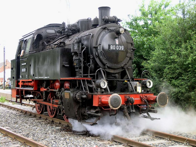 File:MärklinEngineBasis.png