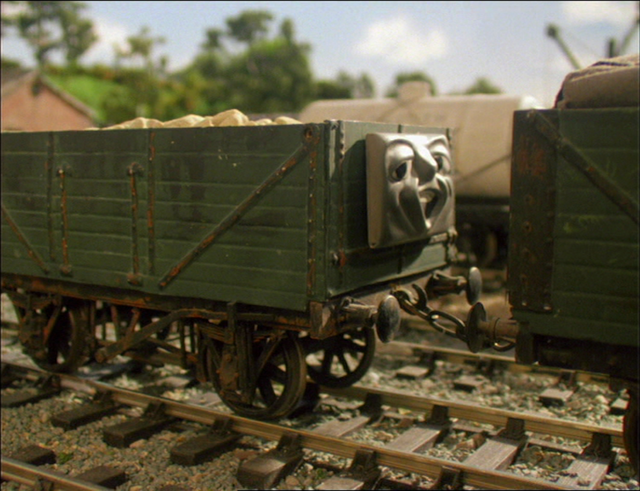 File:ToadStandsBy49.png