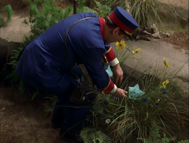 File:ThomasAndTheMagicRailroad405.png