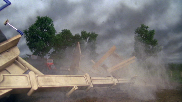 File:Kelly'sWindyDay12.png