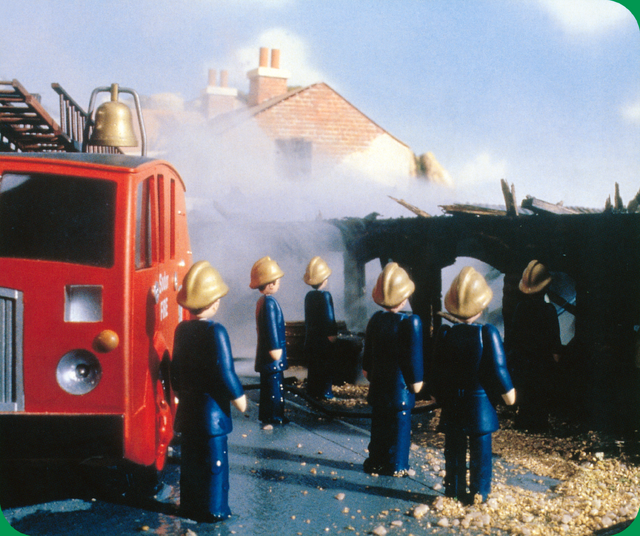 File:Thomas,PercyandOldSlowcoach86.png