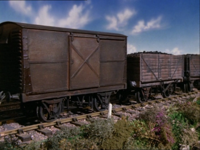 File:ThomasandtheTrucks33.png