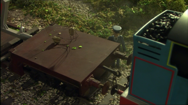 File:ThomasSetsSail68.png