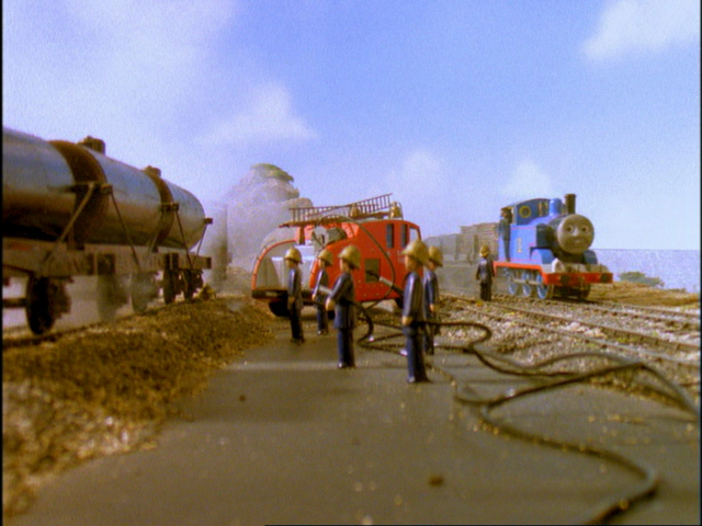 File:Thomas,PercyandOldSlowCoach40.png