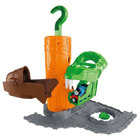 File:Take-n-PlayRattlingRailsSet.jpg
