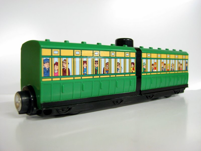 File:BandaiTECOldCoaches.png