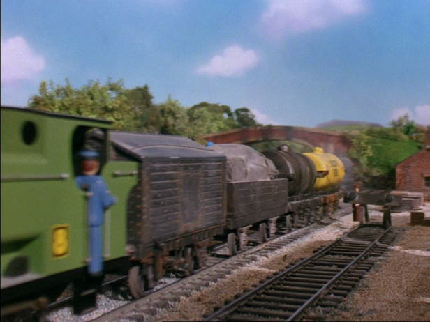 File:GordonandtheFamousVisitor23.png