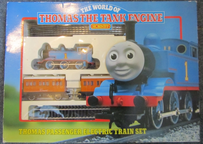 Hornby thomas the tank engine electric train set