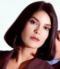 Teri Hatcher 4