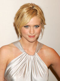 Brittany Snow 3