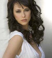 Jennifer Love Hewiit