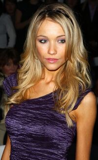 Katrina Bowden 9