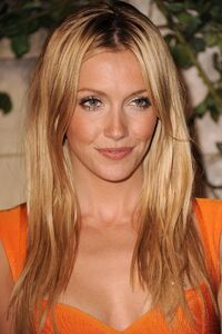 Katie Cassidy 6