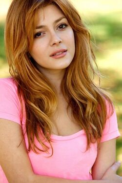 Elena Satine