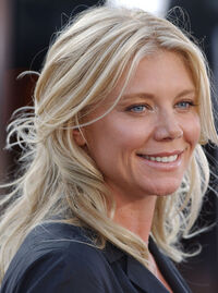 Peta Wilson 7