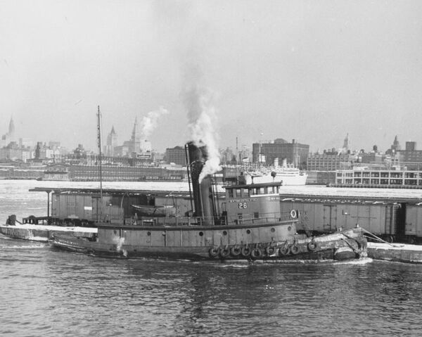 File:NYCTUG28.jpg