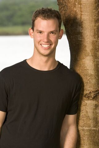 File:Alex S8 Contestant.jpg