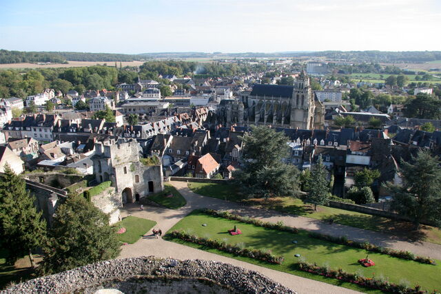 File:Gisors-vue-generale-1-.jpg