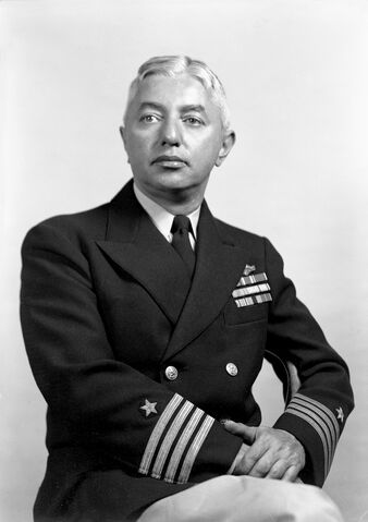 File:CaptainRickover 1946.jpg