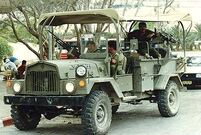M325 command car