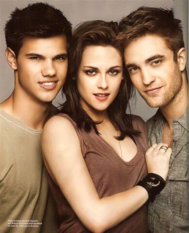 File:Ew-robert-pattinson-kristen-stewart-taylor-lautner.jpg
