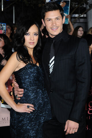 File:Twilight-star-Alex-Merax-Welcomes-Second-Baby-Boy.jpg